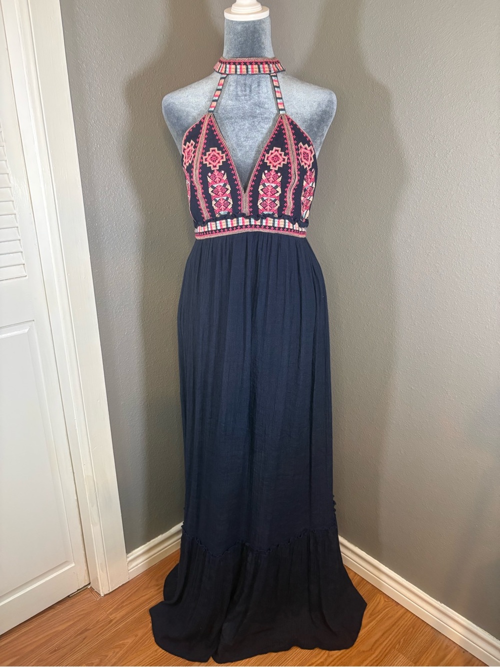 Lulumari Embroidered Halter Maxi Dress - Navy with Pink Accents Size L